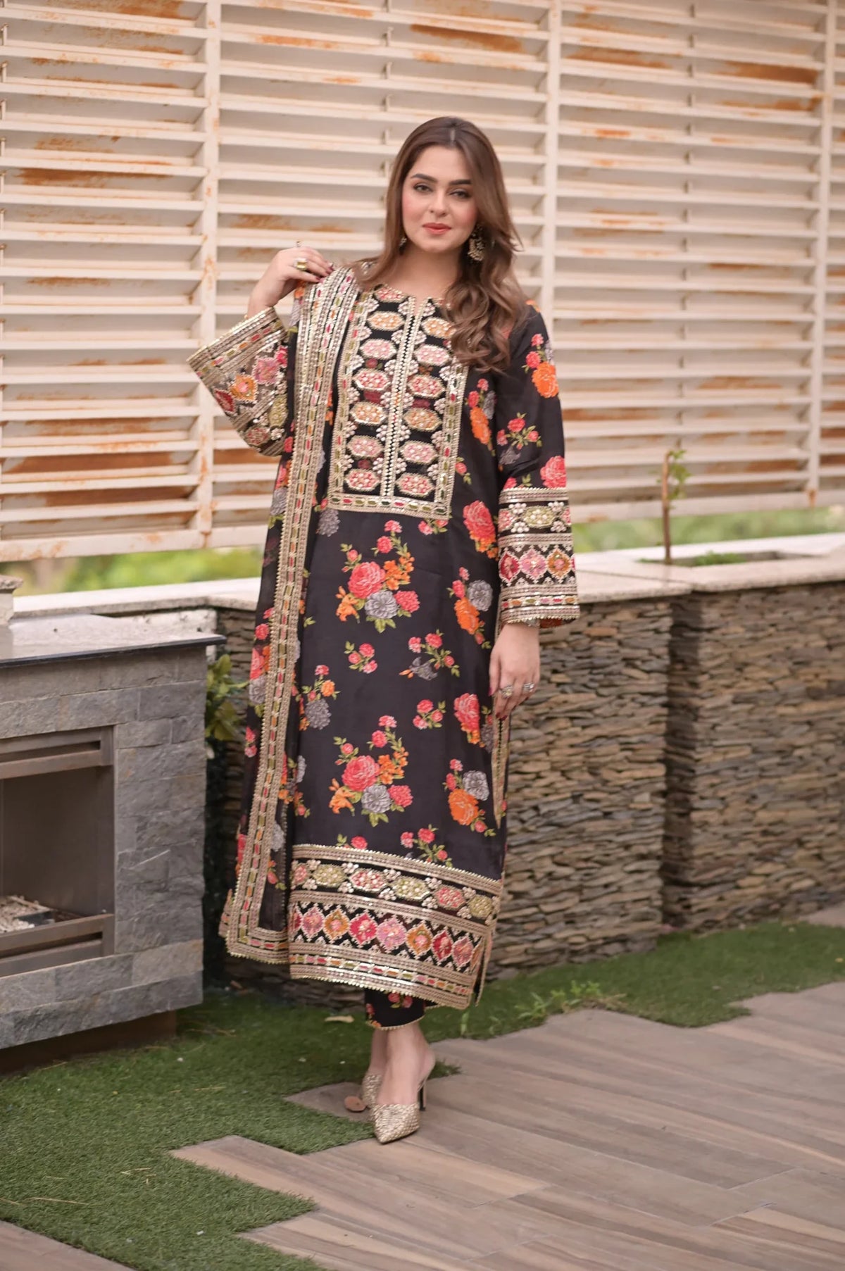Zarqash Embroidered 3PC