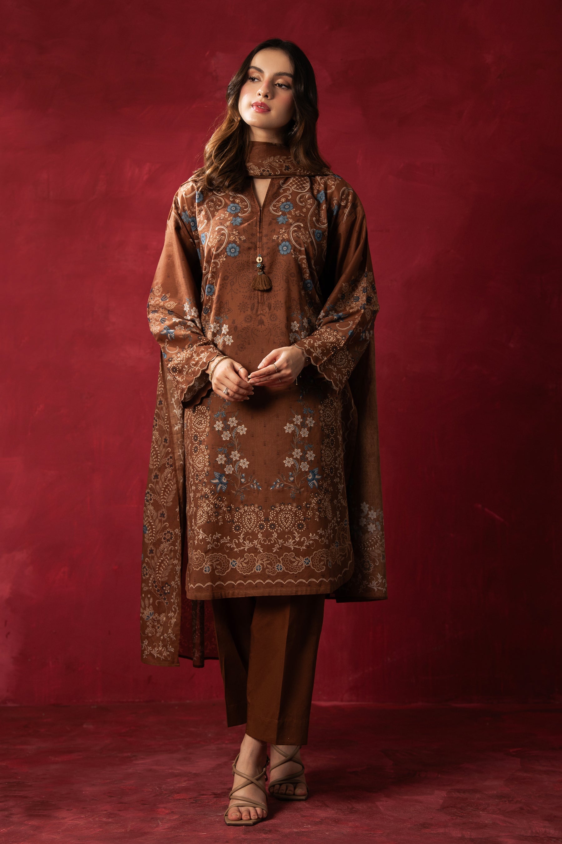 PRINTED LAWN STITCHED 3 PIECE SUIT