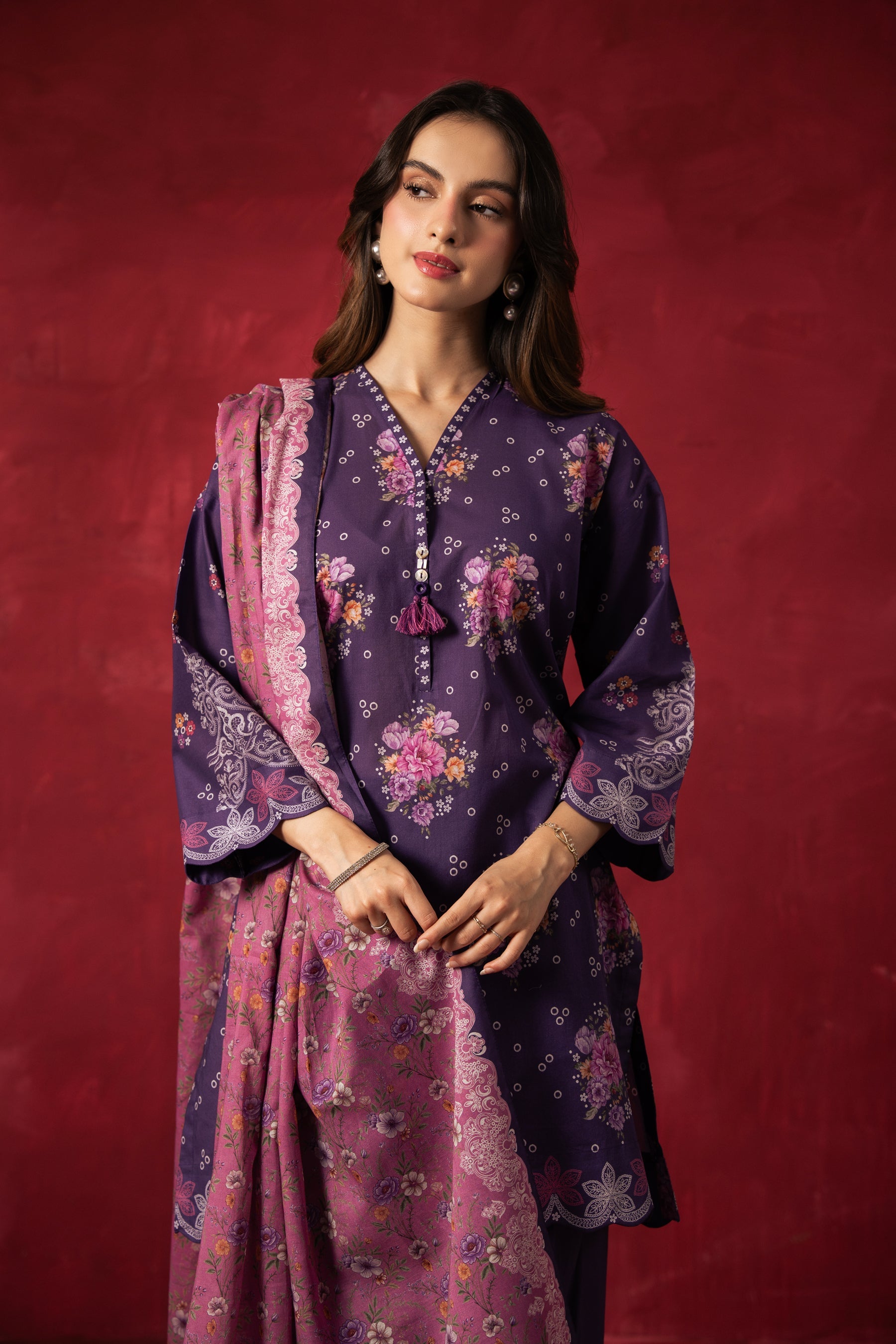 PRINTED LAWN STITCHED 3 PIECE SUIT