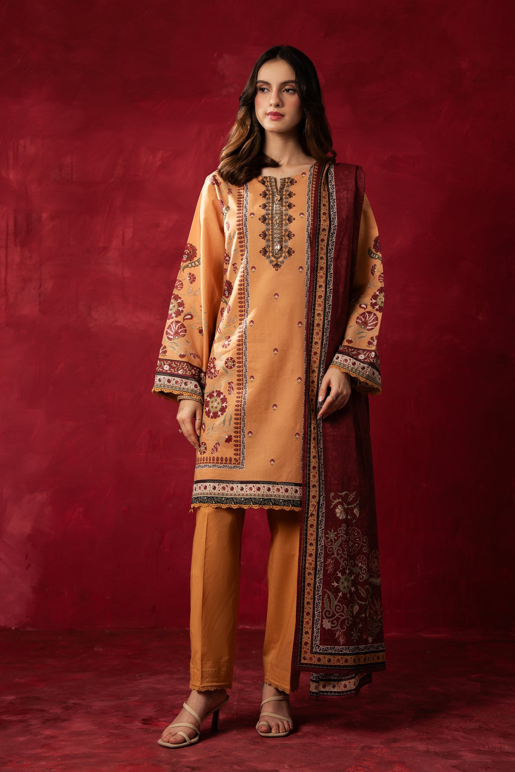 PRINTED LAWN STITCHED 3 PIECE SUIT