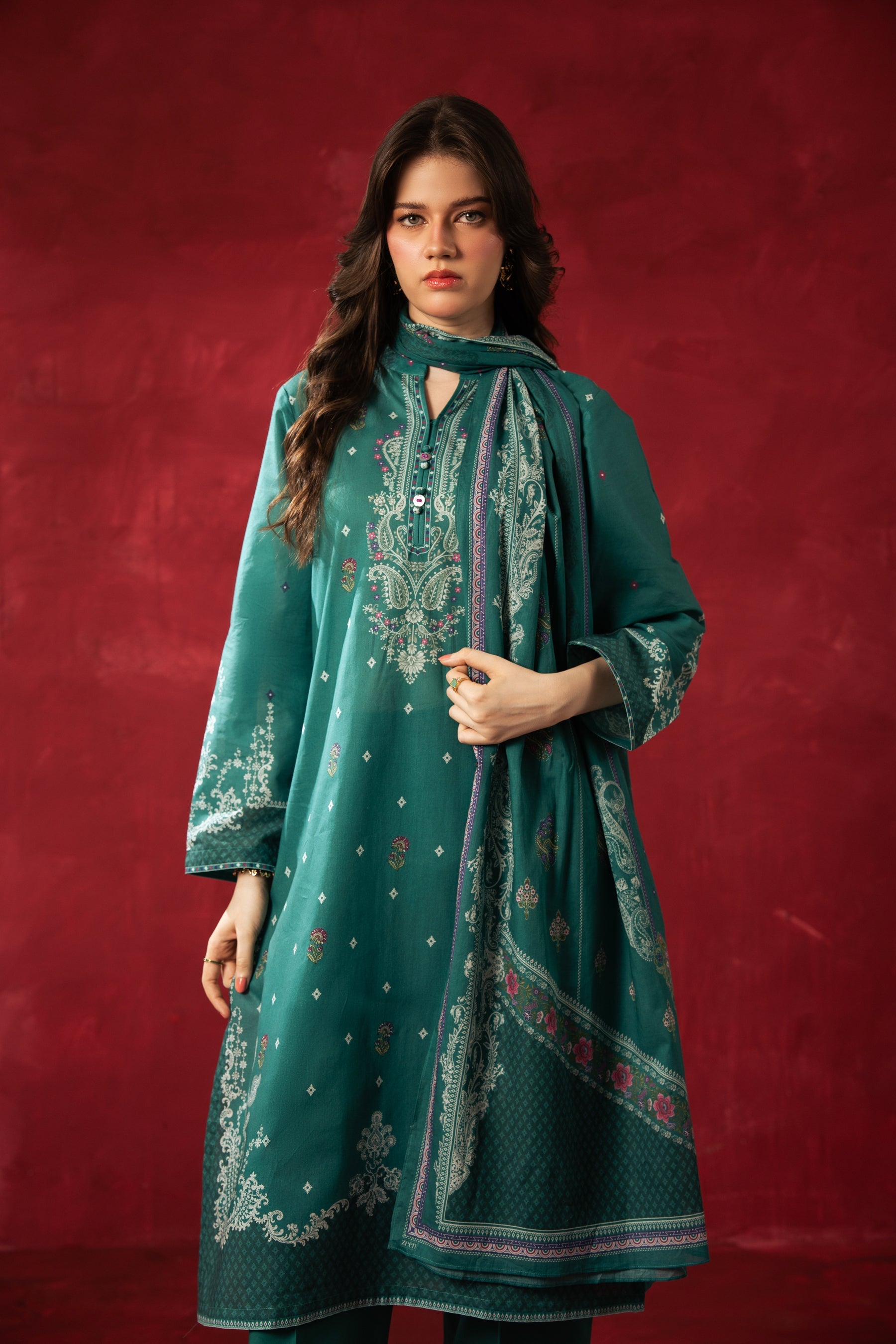 PRINTED LAWN STITCHED 3 PIECE SUIT