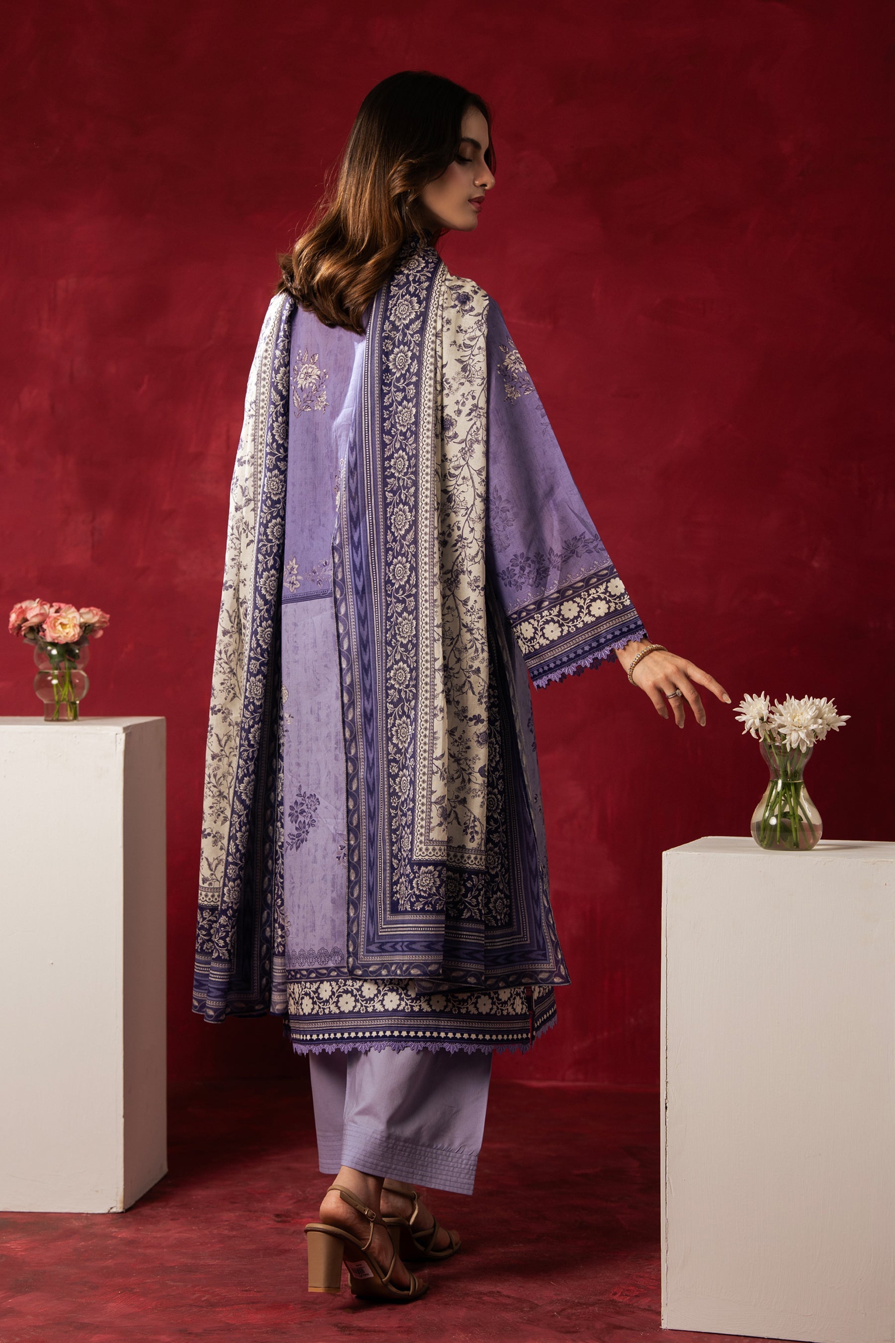 PRINTED LAWN STITCHED 3 PIECE SUIT