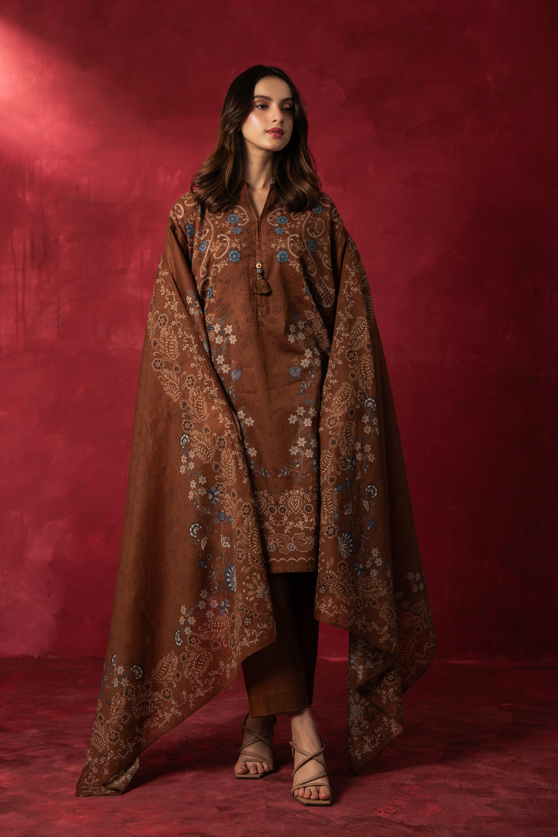 PRINTED LAWN UNSTITCHED 3 PIECE SUIT