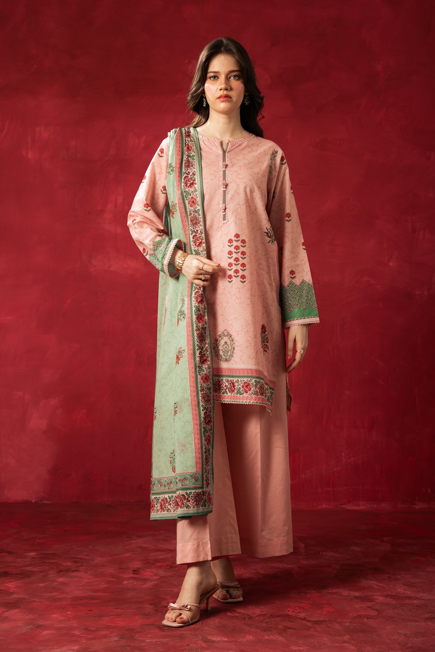PRINTED LAWN UNSTITCHED 3 PIECE SUIT