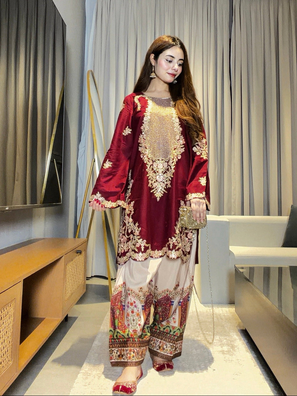 Aneeza Embroidered 2-Piece